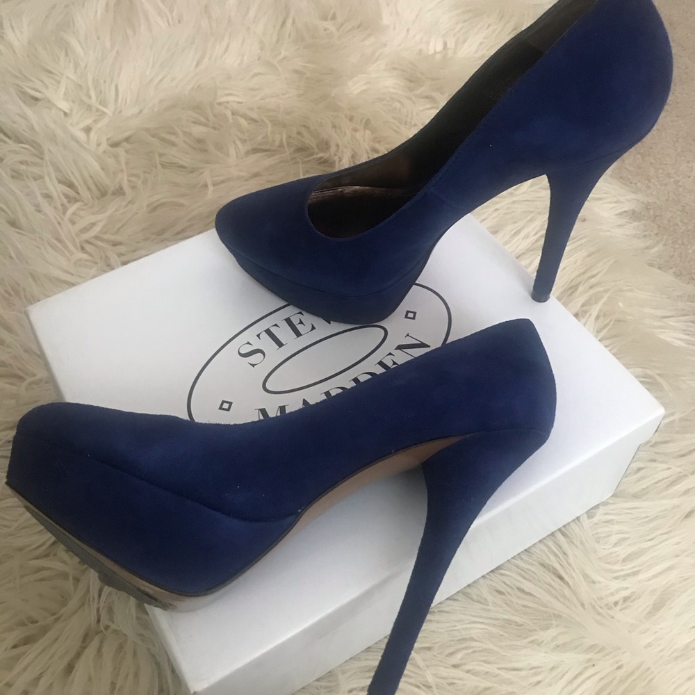 Steve Madden Darrina Midnight Blue Platforms - Picture 1 of 4
